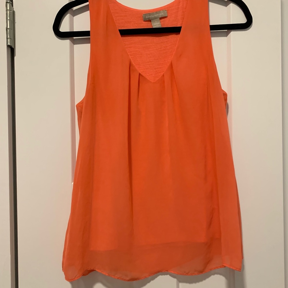Banana Republic - Coral Flow Top - S